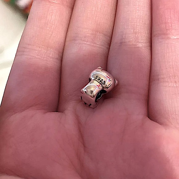 Hello Kitty Sterling Silver Charm - Picture 8 of 9